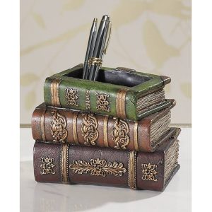 جامدادی سه کتاب